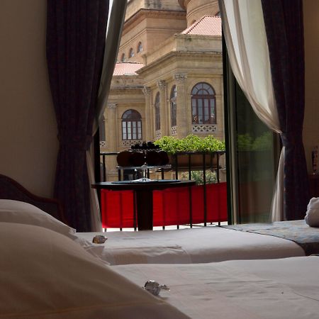 Massimo Plaza Hotel Палермо Екстериор снимка