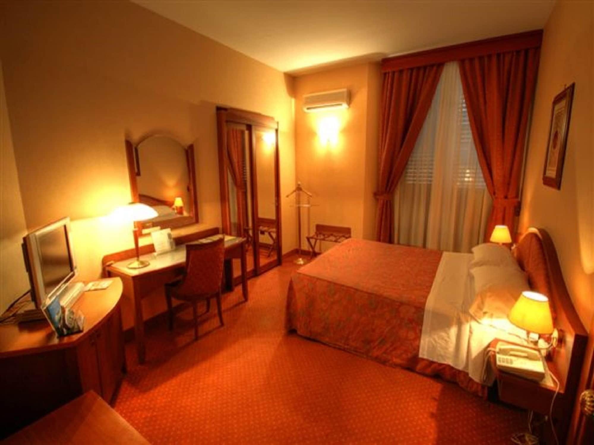 Massimo Plaza Hotel Палермо Екстериор снимка