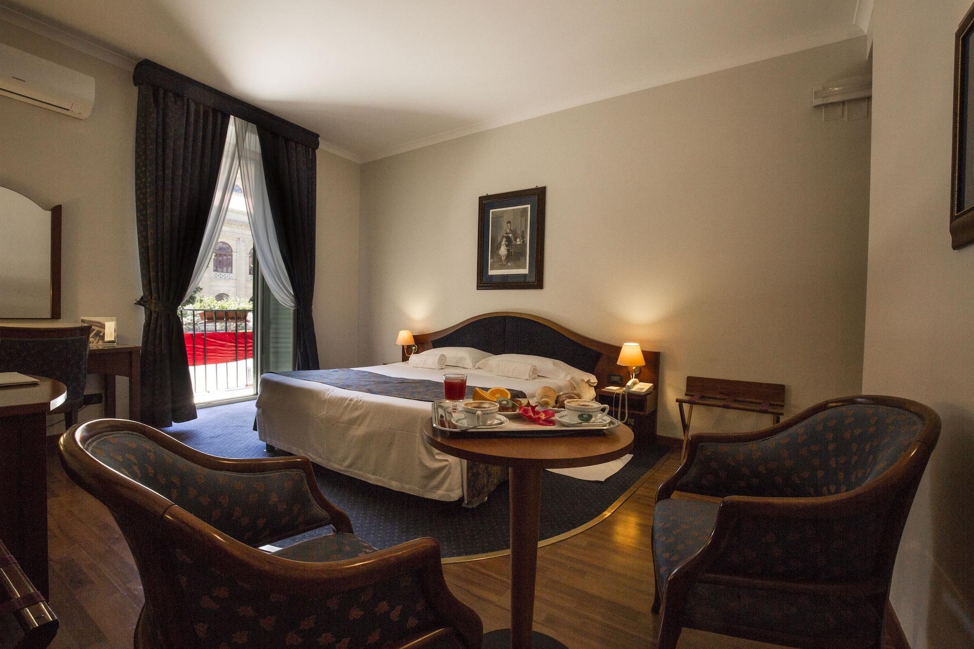 Massimo Plaza Hotel Палермо Екстериор снимка