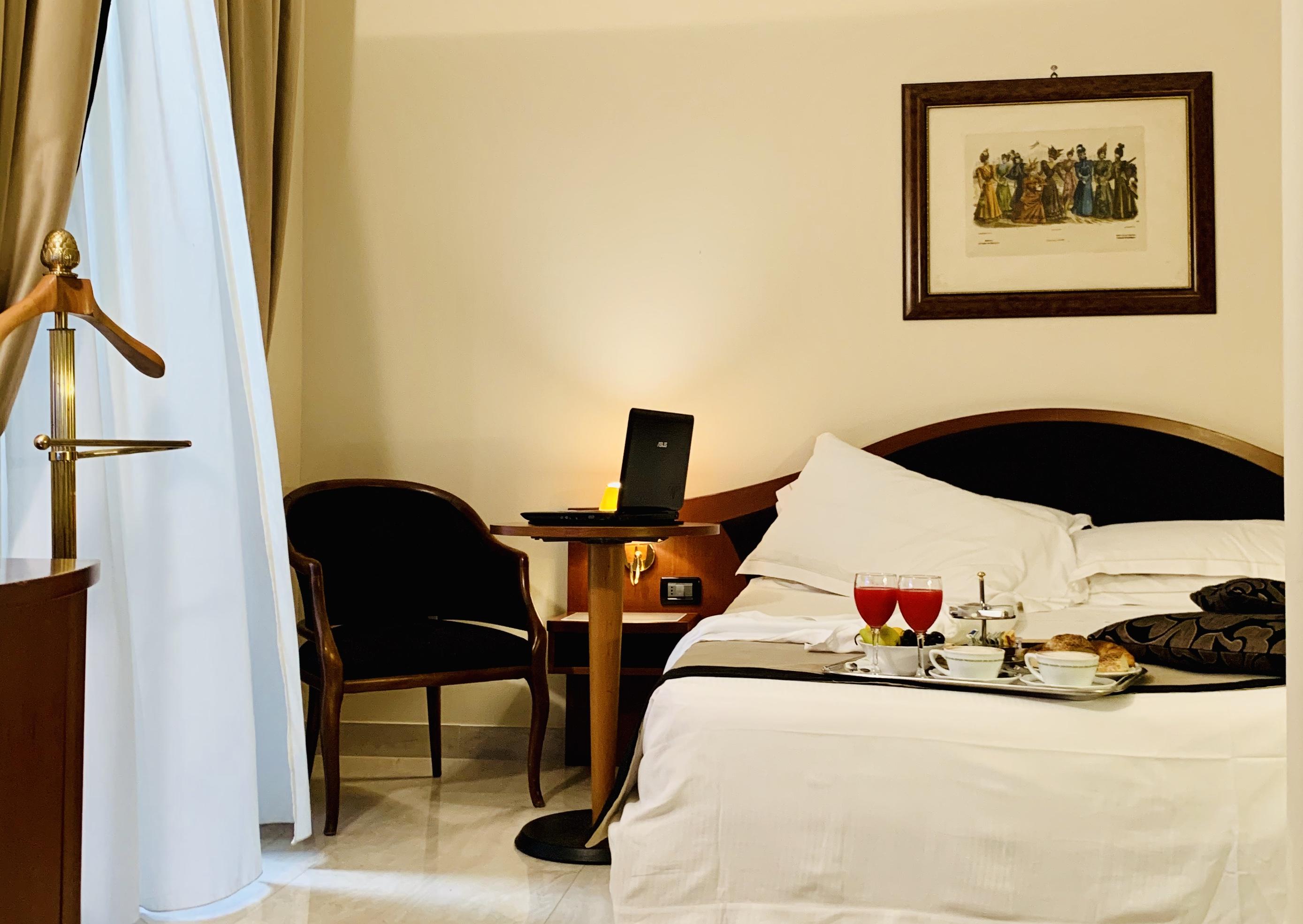 Massimo Plaza Hotel Палермо Екстериор снимка