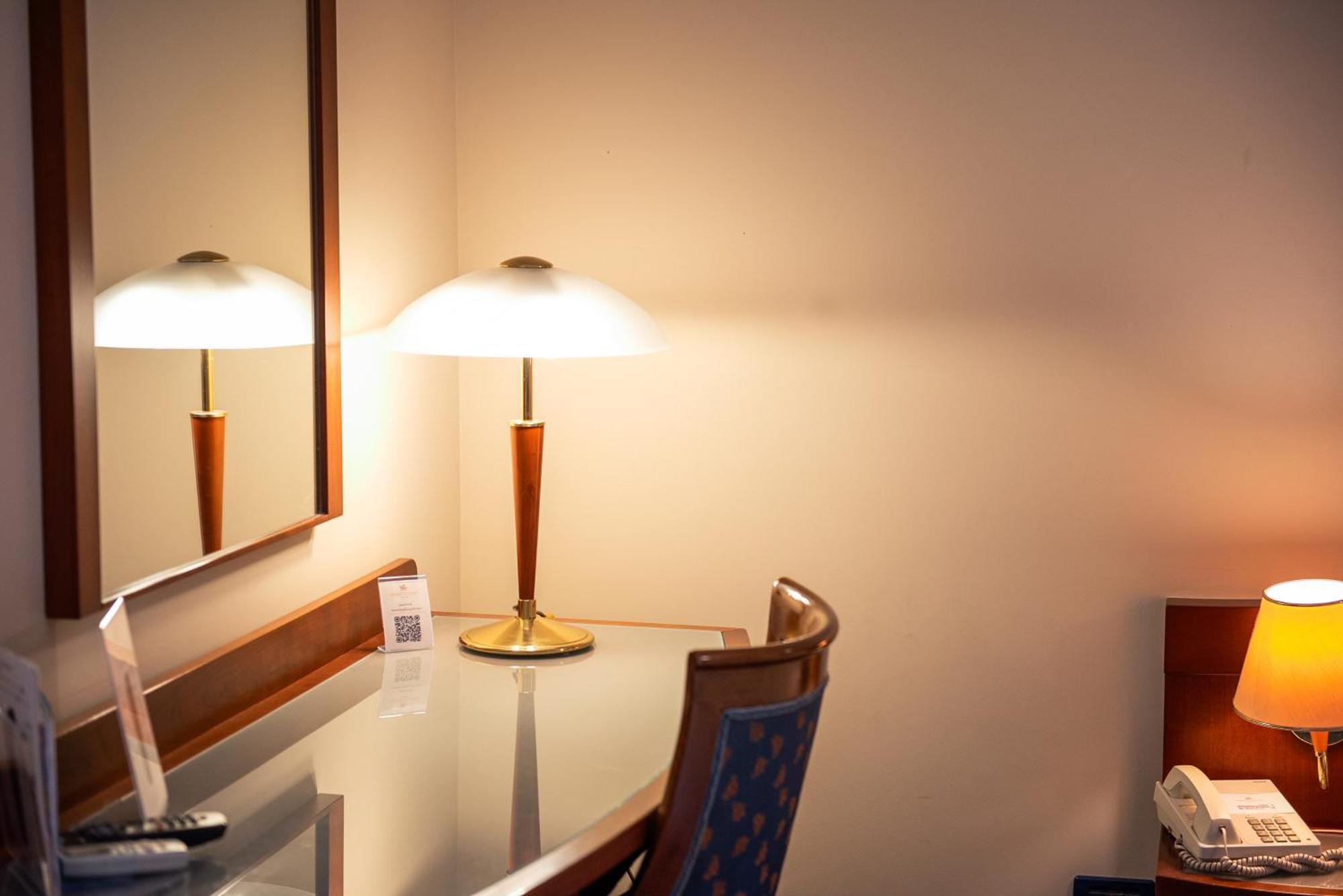 Massimo Plaza Hotel Палермо Екстериор снимка