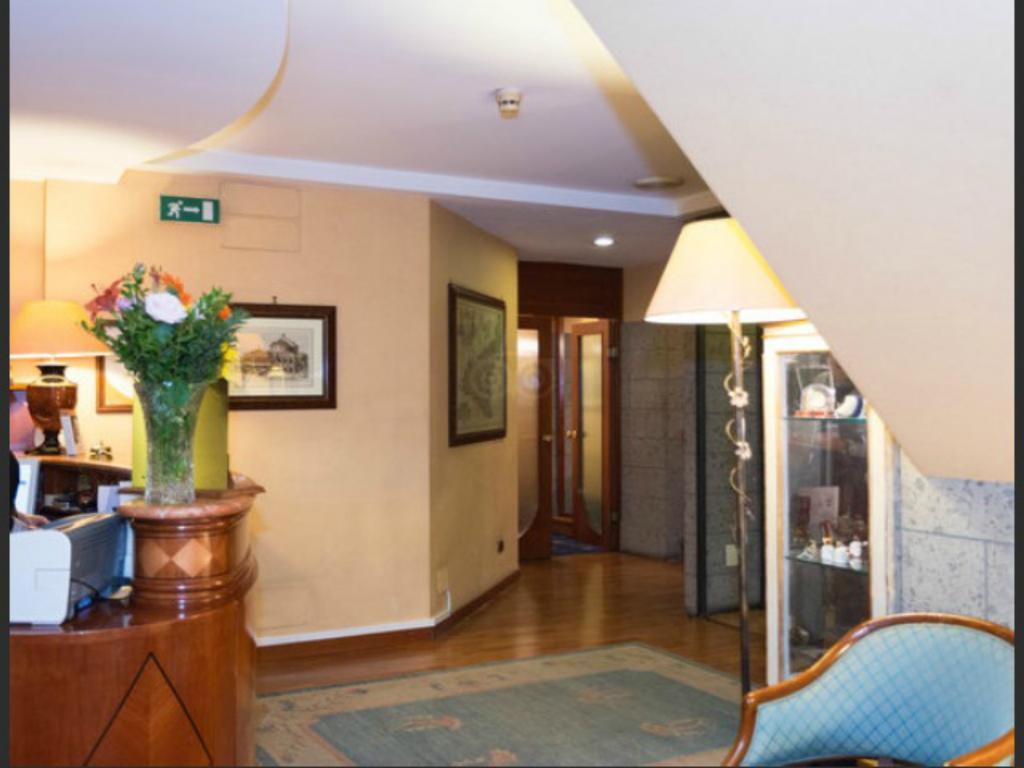 Massimo Plaza Hotel Палермо Екстериор снимка